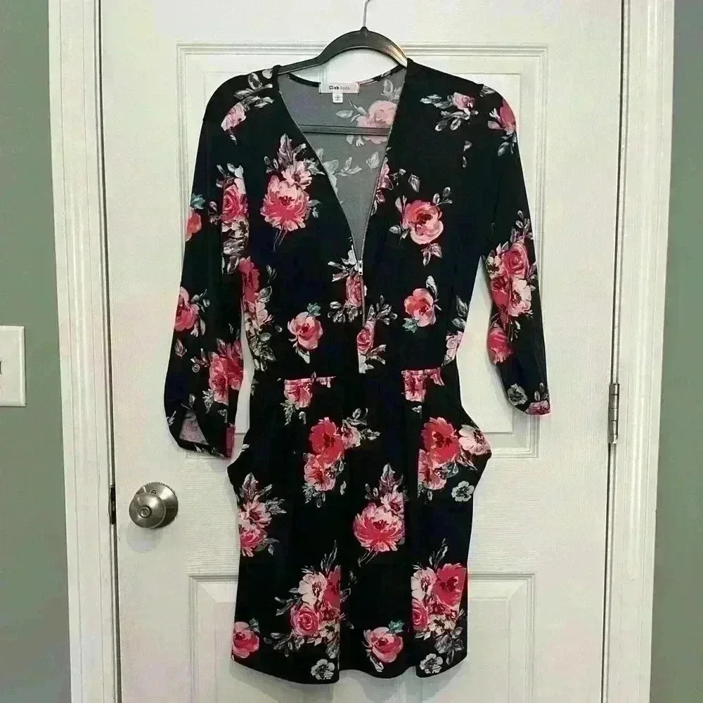 Womens Club Soda 3/4 Sleeve Floral Front Zip Up Mini Dress Size Large